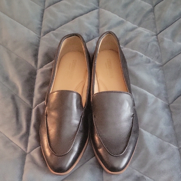 Cushionaire Shoes - NWOT Cushionaire Penny Loafers